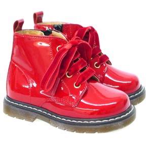 cuidar-tus-zapatos-en-invierno-bota-cremallera-clarys-1415-rojo