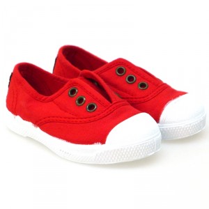 zapatos-de-nino-imprescindibles-en-verano-zapatilla-lona-elastico-y-puntera-natural-world-470-rojo
