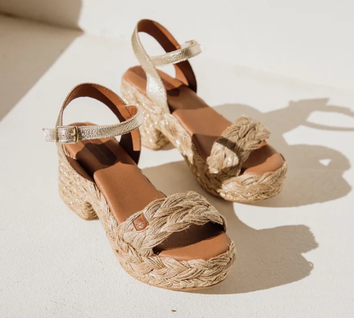 Popa sandalias