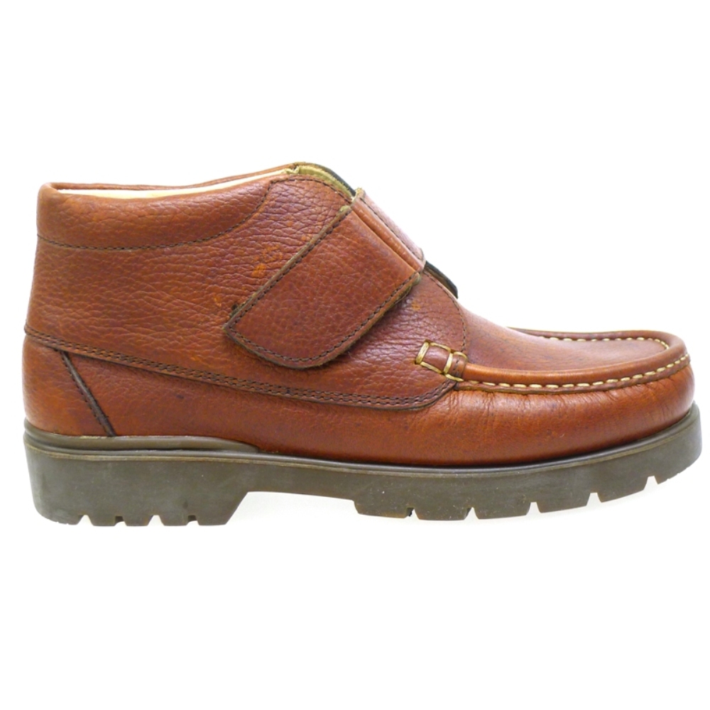 Outlet Bota tipo náutica marrón cierre velcro | Chiquimoc foto 3