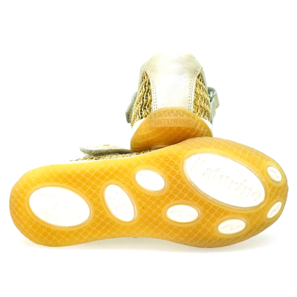 Merceditas niña velcro lentejuelas oro Naturino Cayon foto 4