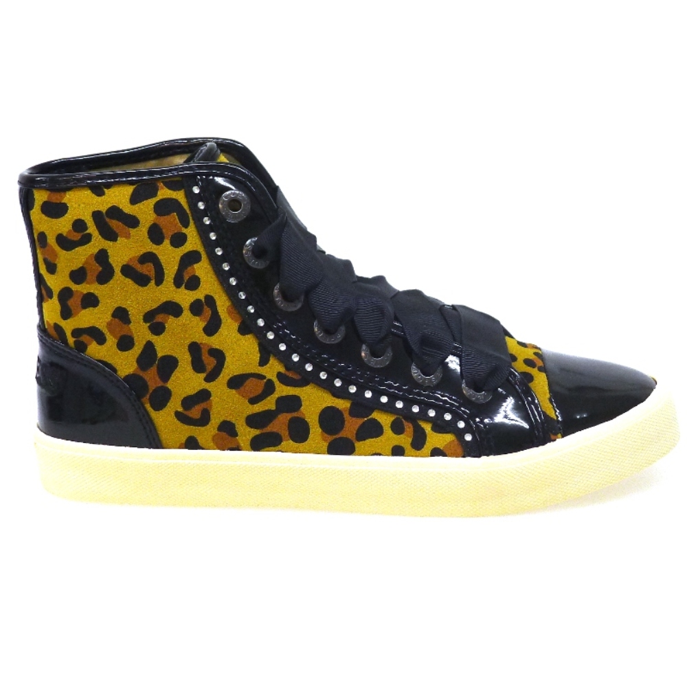 Guess botin deals