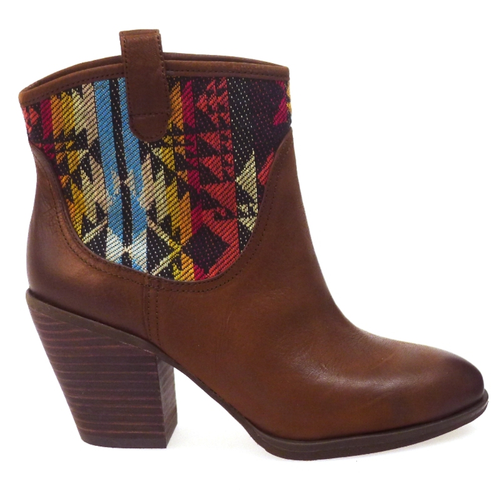 Botin Campero Tacon Cuero Jessica Simpson Js Buddy foto 3