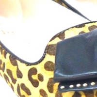 Slipper Leopardo Pony Vince Camuto VC Lansta 6 foto 5