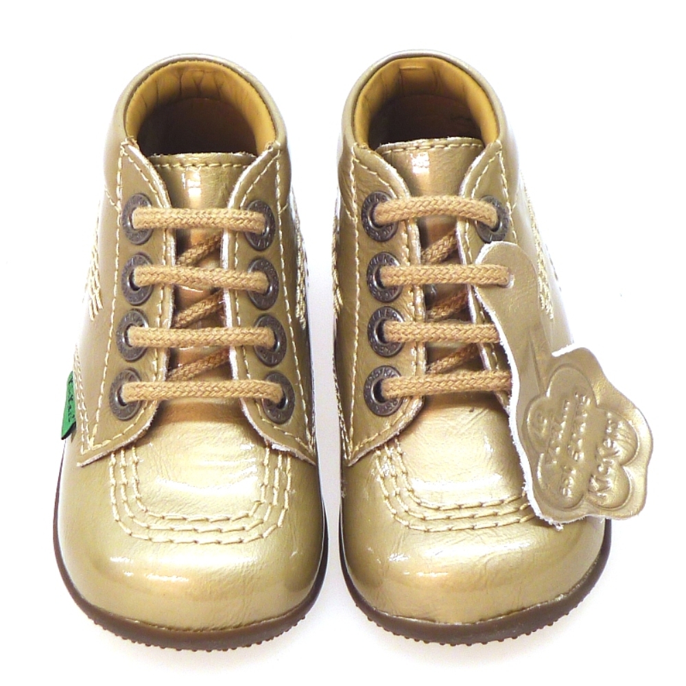 Bota Cordones Charol Oro Kickers Billy foto 2