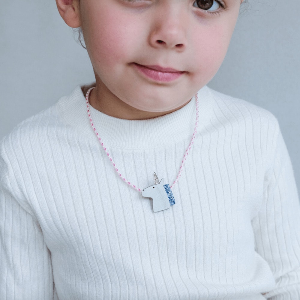 Set de Joyas para Niña con Unicornio de Mimi&Lula | Collares y Anillos Infantiles en Carrilé foto 3