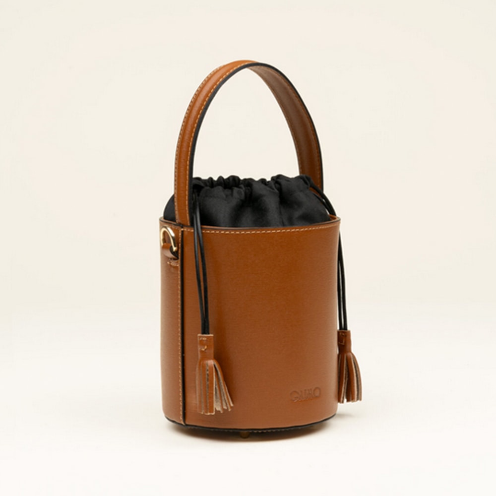 Bolso bombonera piel cuero Gaimo – Estilo con carácter foto 3