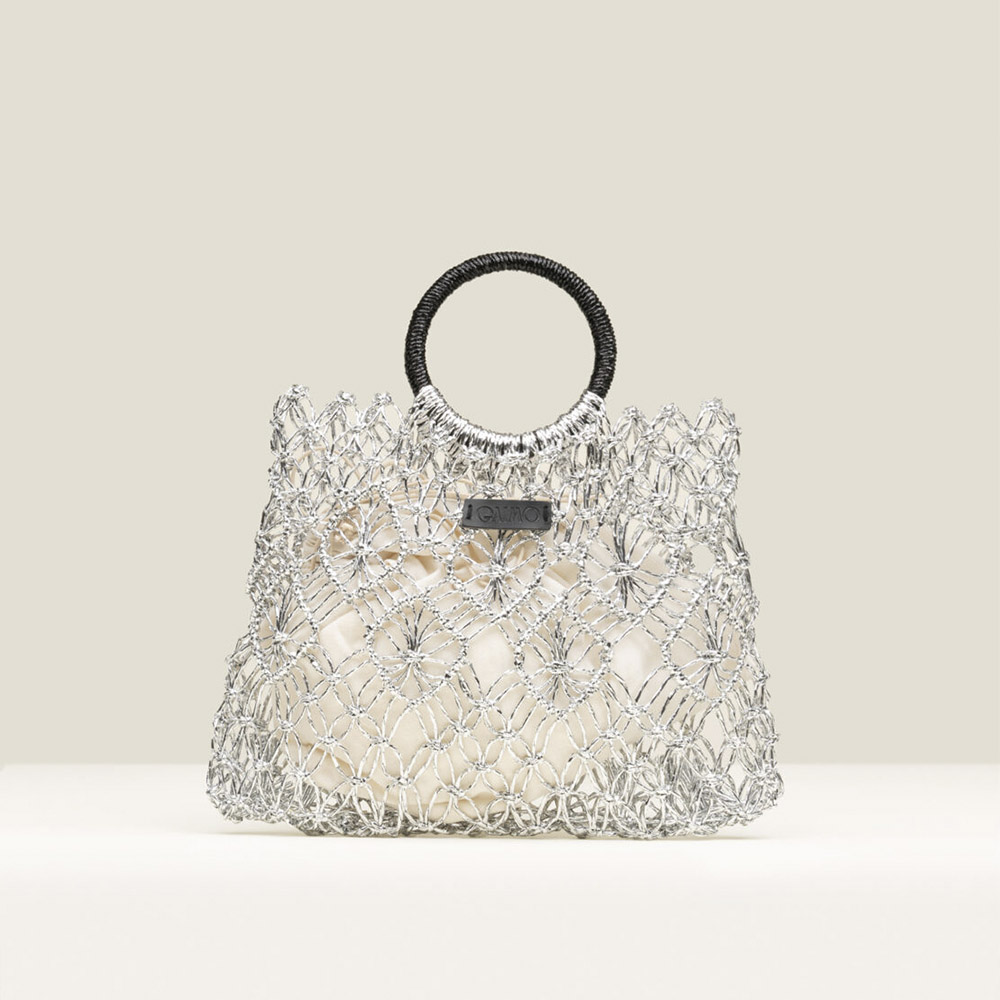 Bolso plateado crochet mano Gaimo Sombra