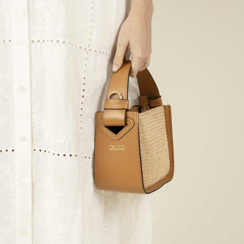 Bolso Cruzado Rafia y Cuero Gaimo | Estilo Natural y Elegante foto 3