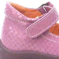 BOTA MERCEDES PARA BEBÉ