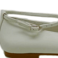 BAILARINA CON PULSERA