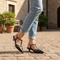 Diseño destalonado con hebilla