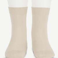 Calcetines cortos y finos