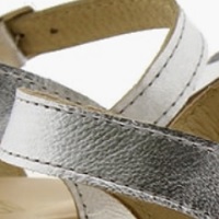 SANDALIAS METALIZADAS