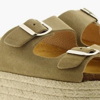 UGLY SHOES CON HEBILLAS