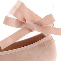 Tendencia Lace-Up Rosa 2026