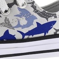 ESTAMPADO TIBURONES