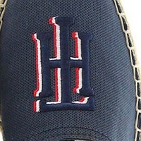 LOGO BORDADO