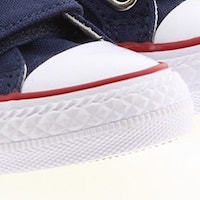 ZAPATILLAS CON PUNTERA