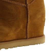 BOTAS CON CUÑA