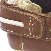 Velcro y cordón