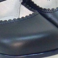 ZAPATOS DE PIEL