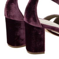 Tacón cómodo para largas jornadas