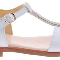 ¿CÓMO COMBINAR ESTAS SANDALIAS?