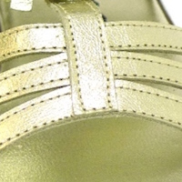 COLOR ORO