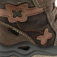 DETALLES BORDADOS