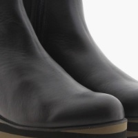 BOTINES EN PIEL DE NAPA