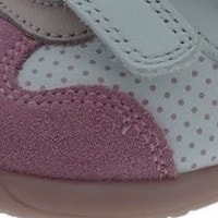 Blanco y rosa