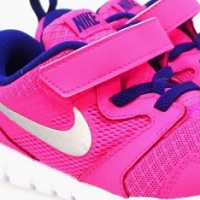 Tres colores de nike flex