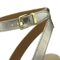 Con pulsera