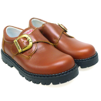 Zapato niño con hebilla marrón