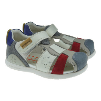Sandalias niño cerradas estrella Biomecanics 232259