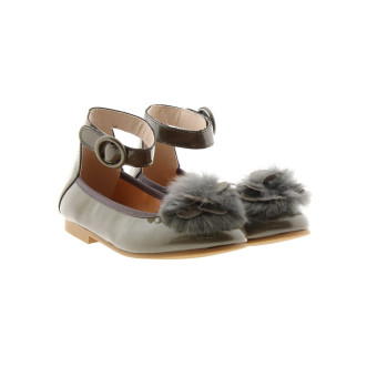 Bailarina charol pompón Carrile A-3319