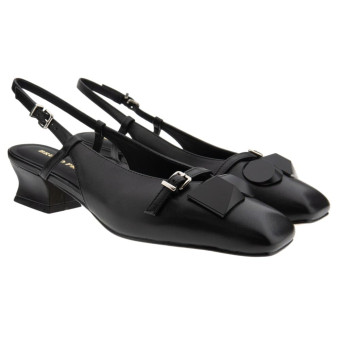 Zapato negro tacón destalonado Bruno Premi BN0802X