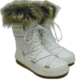 Bota descanso pelo Moon Boot W.E Monaco Low