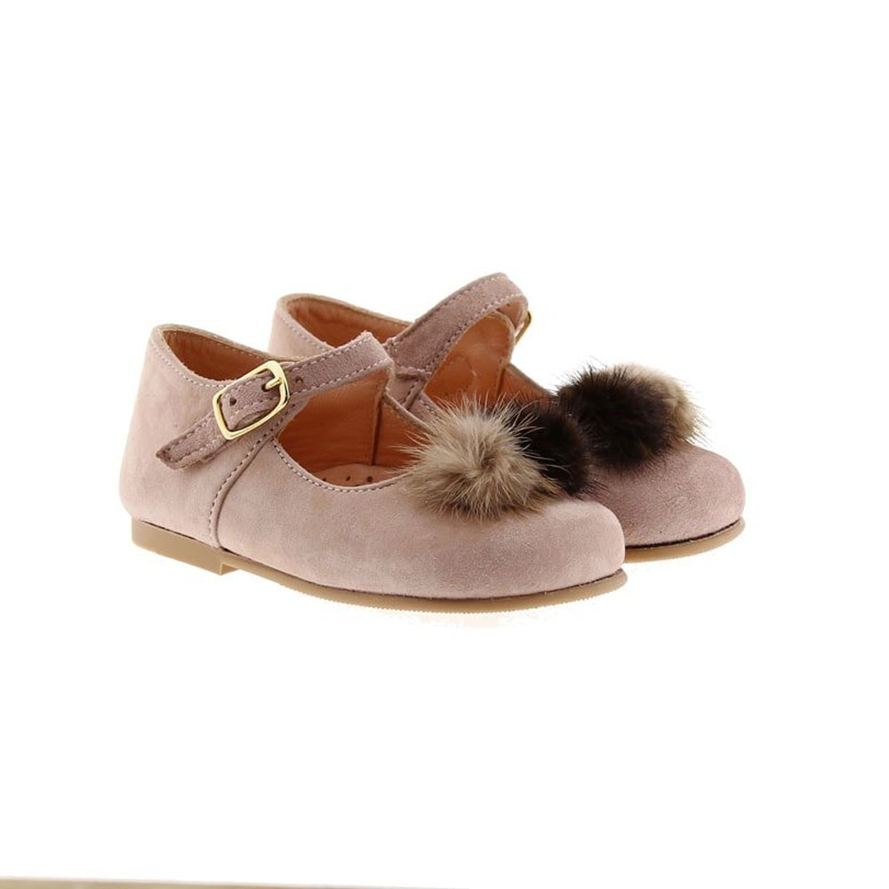 Zapato merceditas pompones pelo Carrile P-935