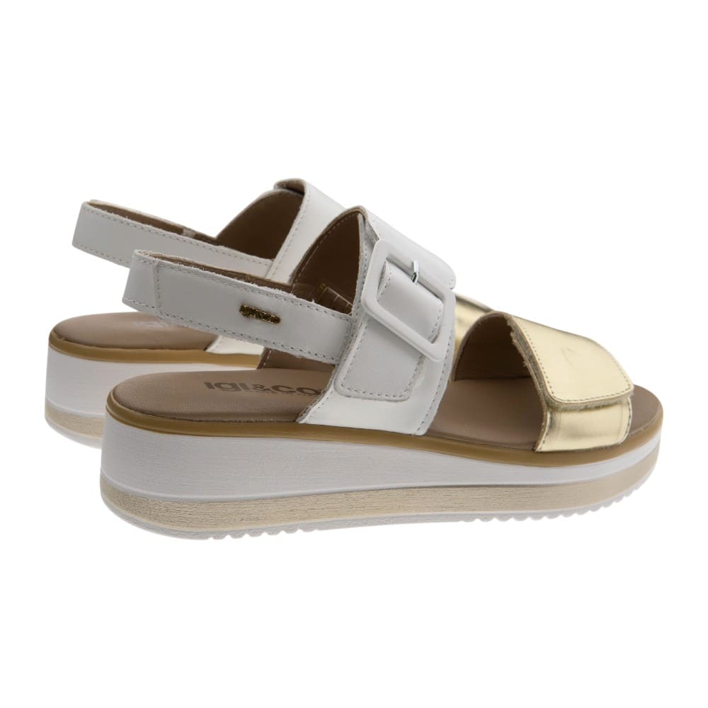 Sandalias mujer doradas velcro cuña IGi&Co cómodas foto 4