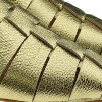 Mules trenzados dorados Vienty: Elegancia confortable | Carrile foto 5