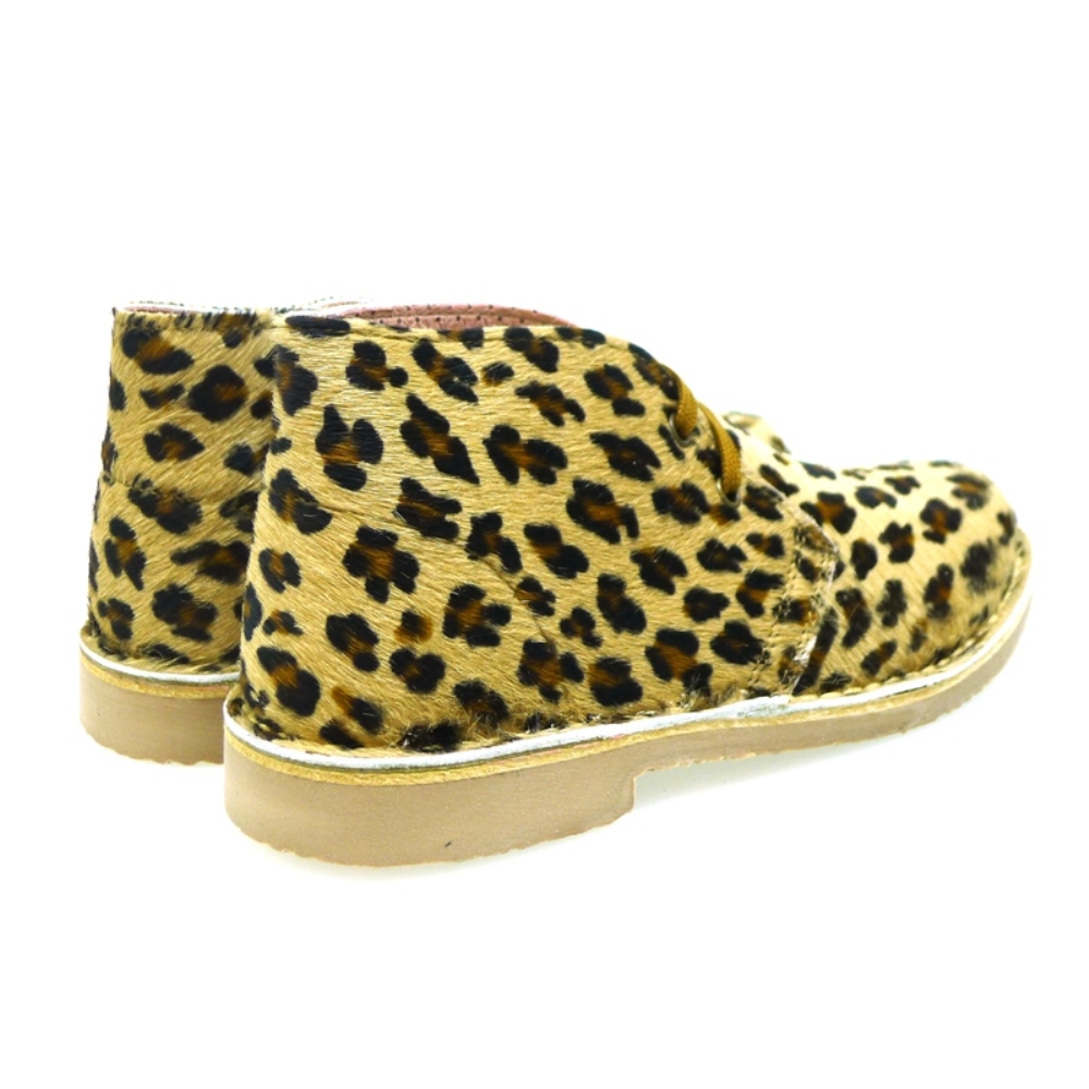 Bota pisacacas mujer piel pony Carrile foto 4