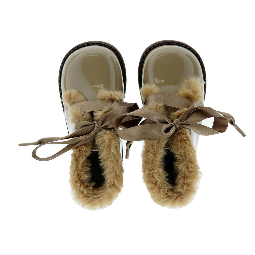 Botita charol pelito cordón 202928 foto 2