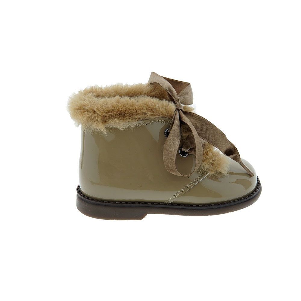 Botita charol pelito cordón 202928 foto 5