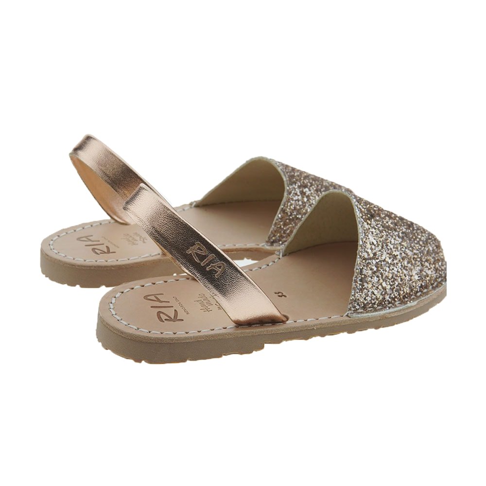 Menorquina Ria para mujer en piel glitter | Albarca Ria foto 4