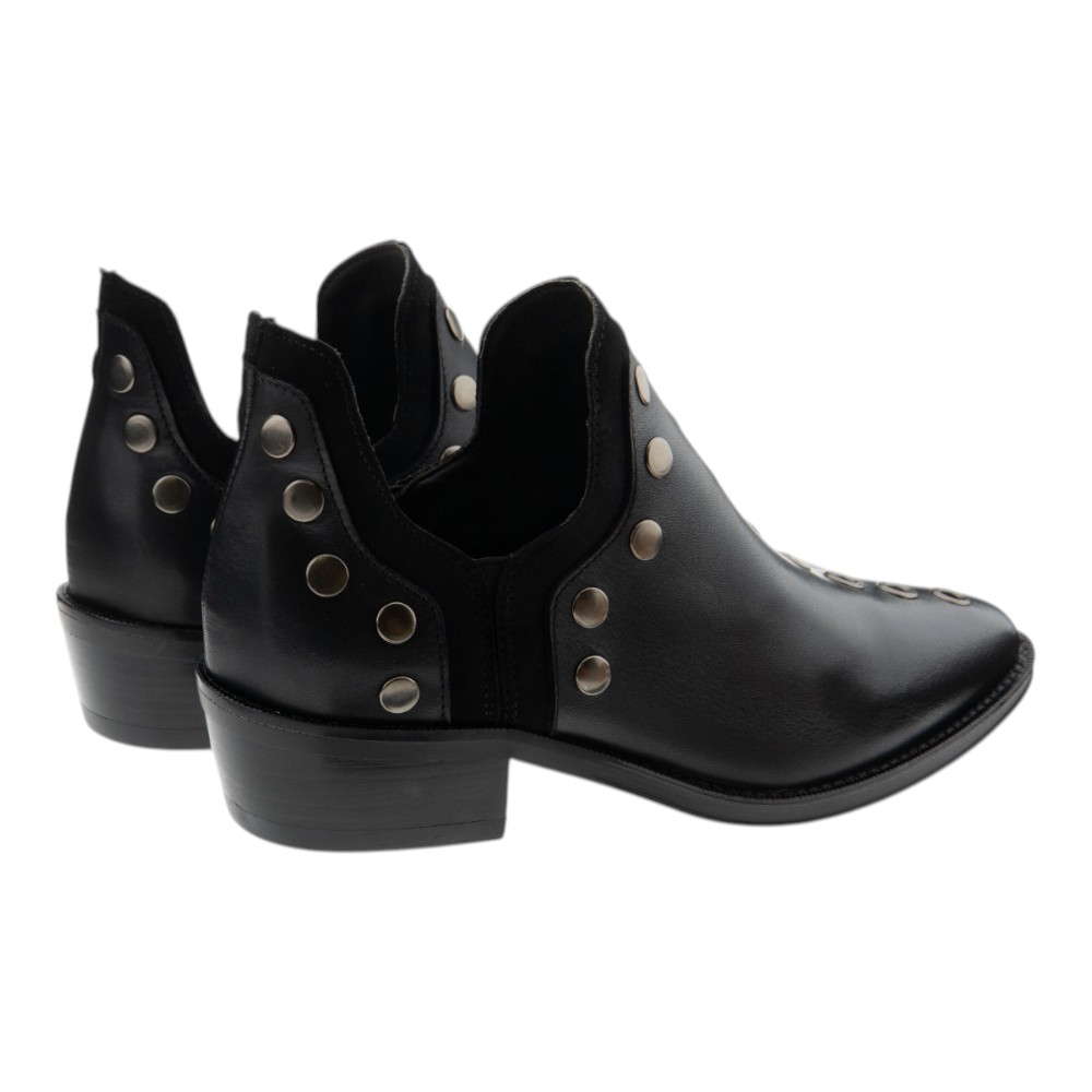 Botines negros punta camperos en piel – Another Trend foto 4