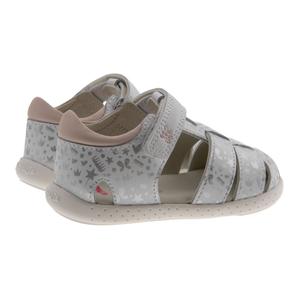 Sandalias cerradas niña piel velcro Garvalín foto 4
