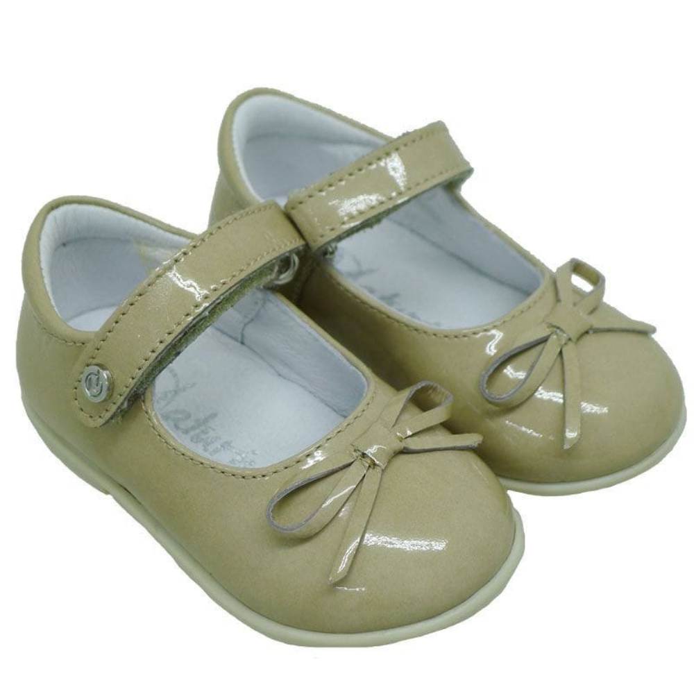 Merceditas bebé charol velcro Naturino 4524