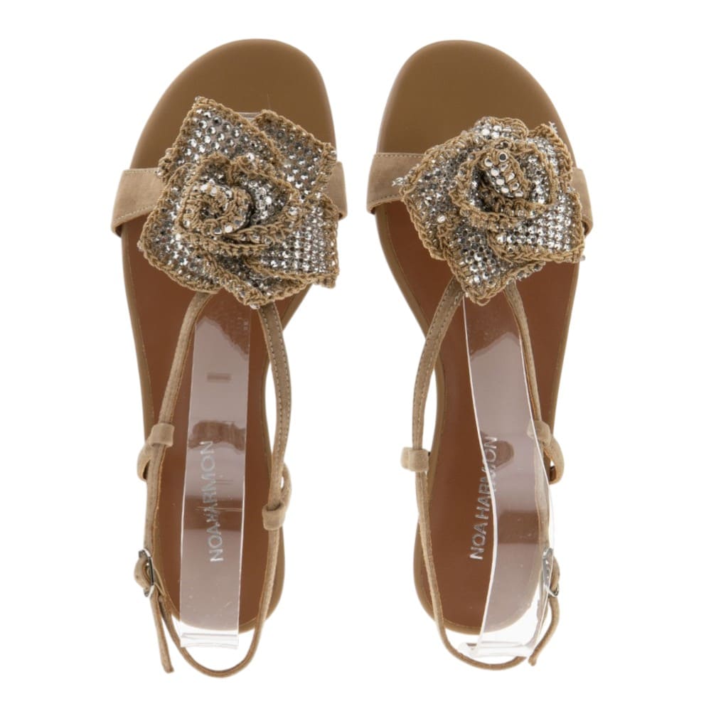 Sandalias flor tacón bajo Noa Harmon foto 2
